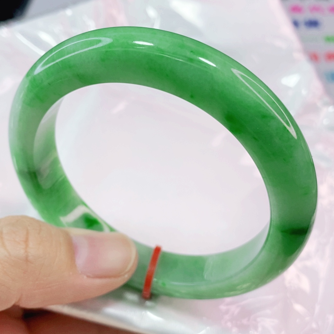 未镶嵌手镯翡翠5556圈口强推