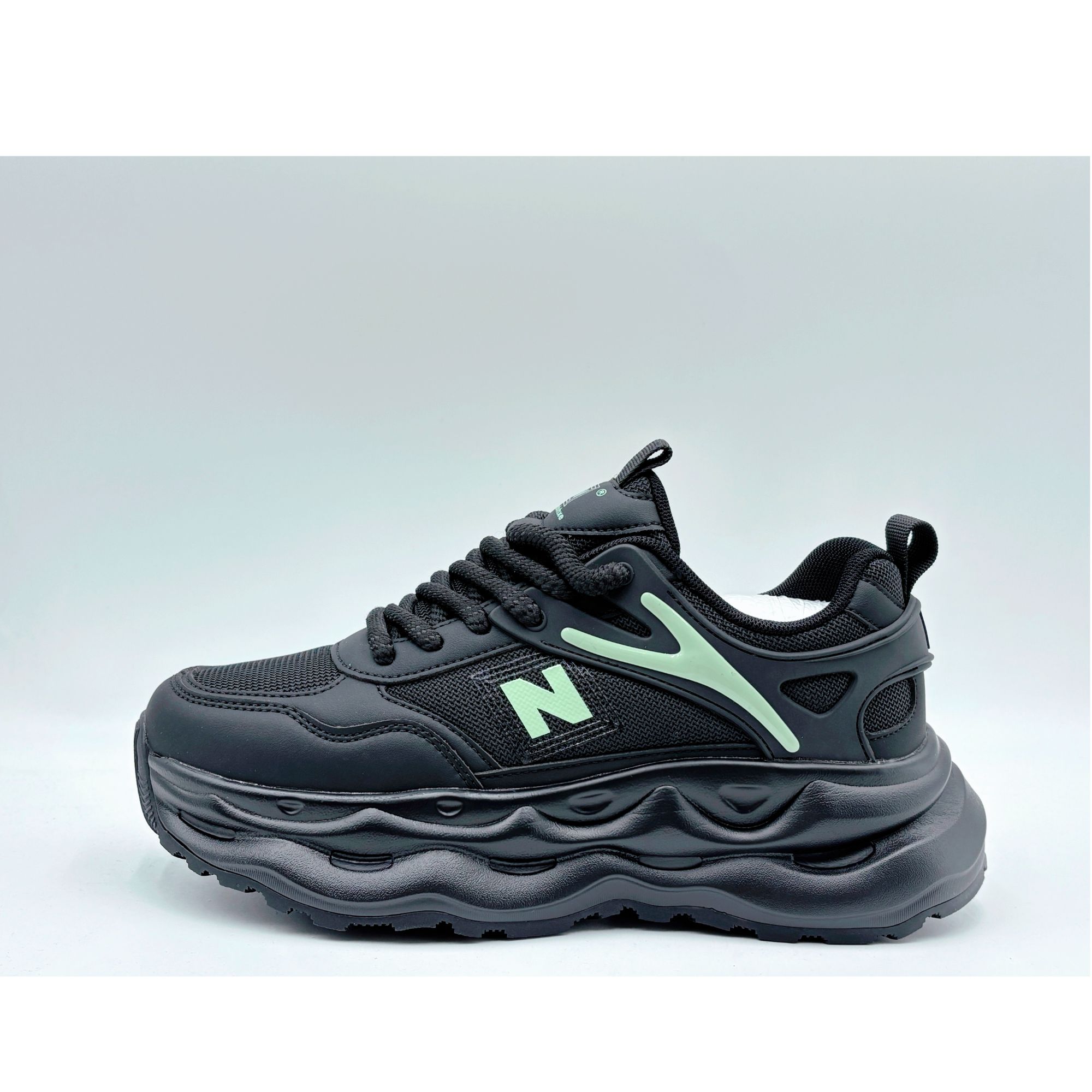 DS8943新款时尚休闲鞋