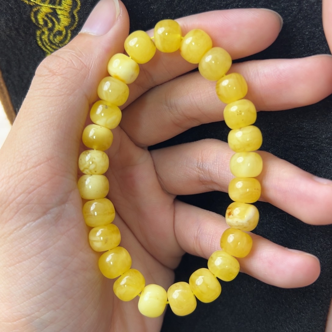 未镶嵌琥珀珠宝奇石