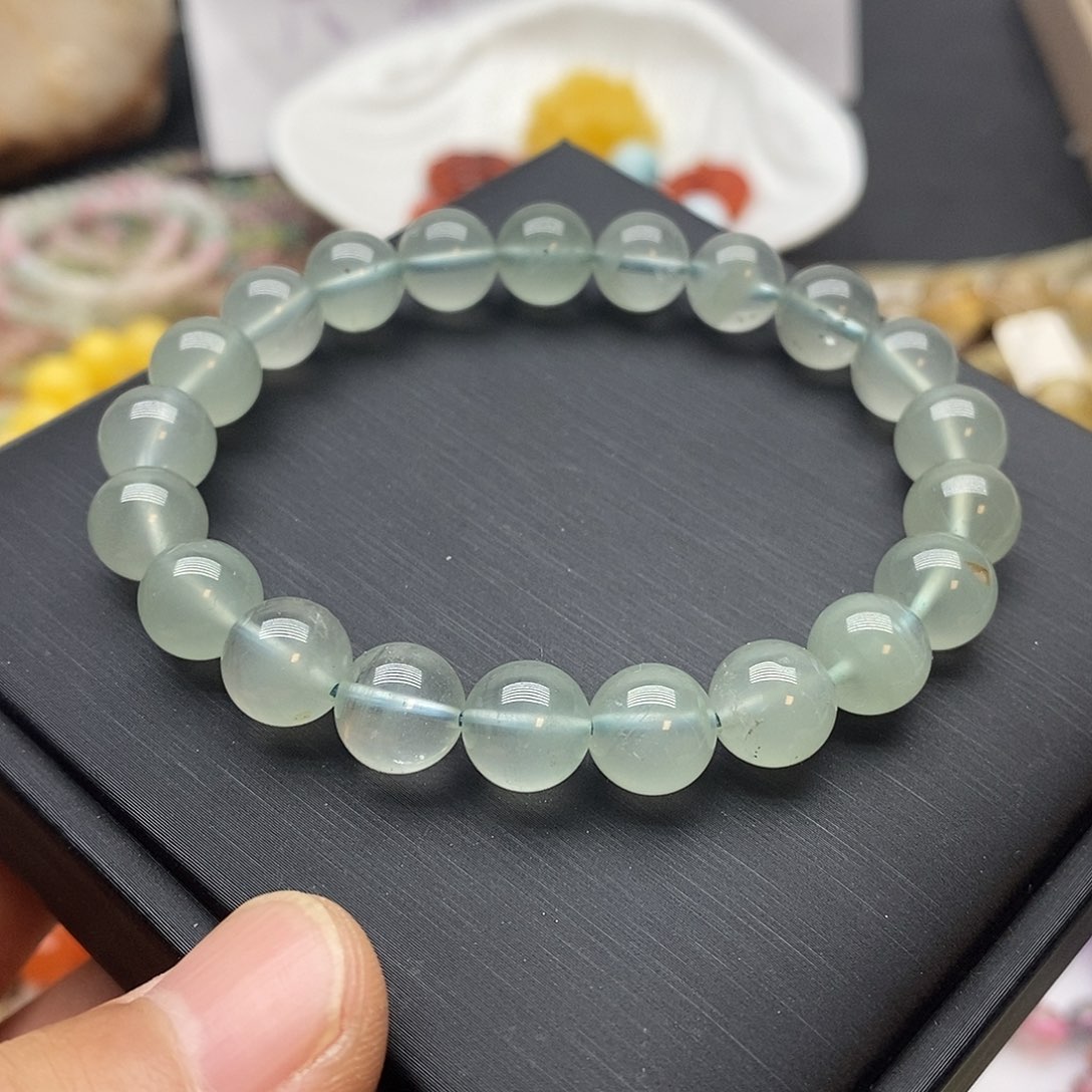 水晶手串未镶嵌……