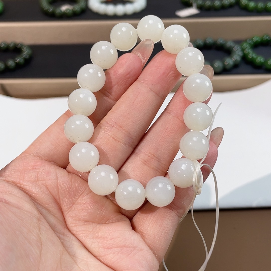 和田玉手链未镶嵌且末12