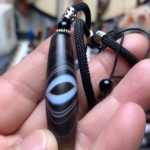 玛瑙/玉髓颈饰合金