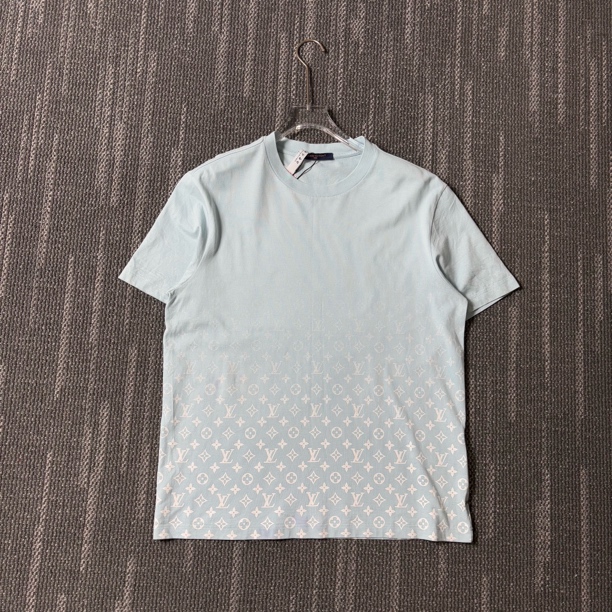 99新 LouisVuitton/路易威登 三花半满印纯色圆领短袖/XL码/0899