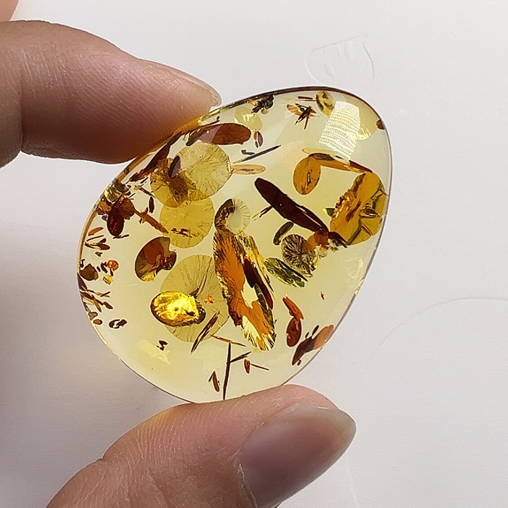 琥珀（花珀）未镶嵌颈饰