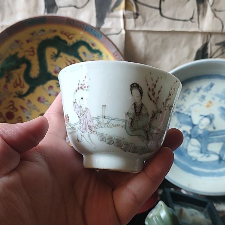 哈哈哈哈哈人物故事