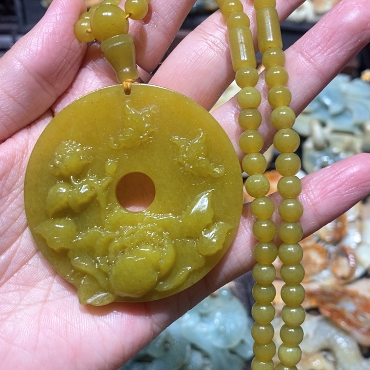 岫玉毛衣链未镶嵌