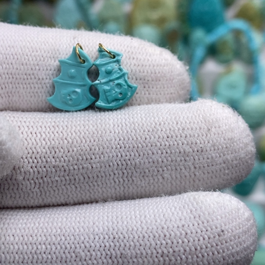 大***熊绿松石未镶嵌绿松石