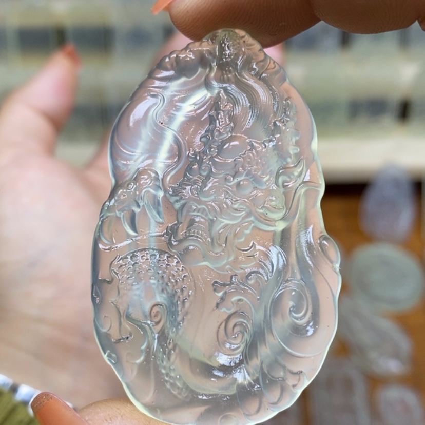 【闪购商品】蛇纹石玉颈饰未镶嵌