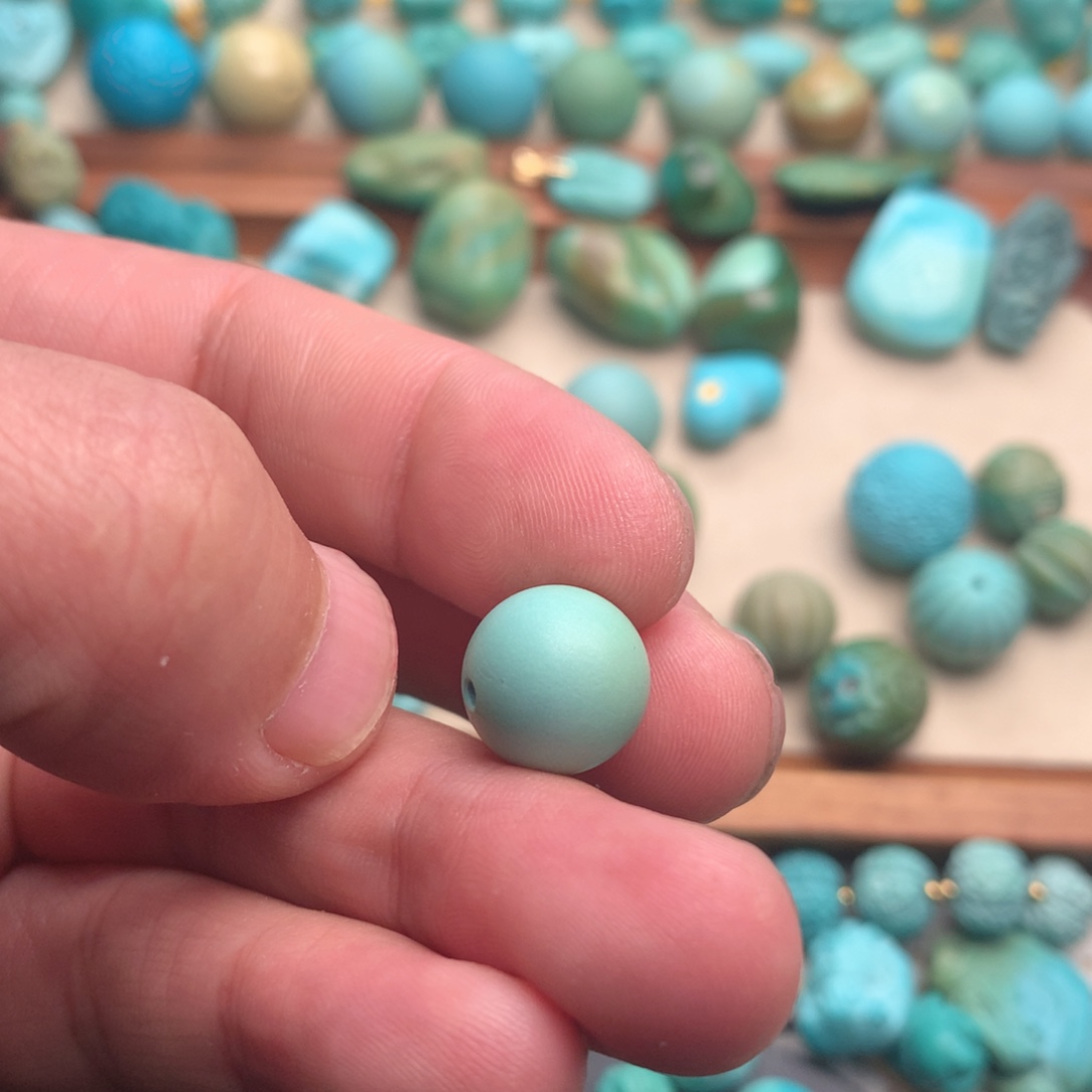 J***e绿松石未镶嵌颈饰