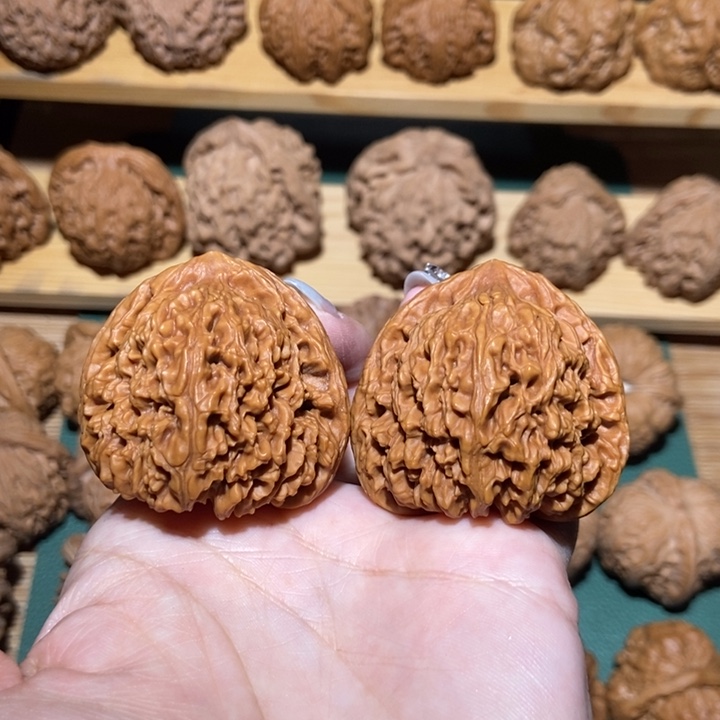 文玩核桃吊坠三角僵