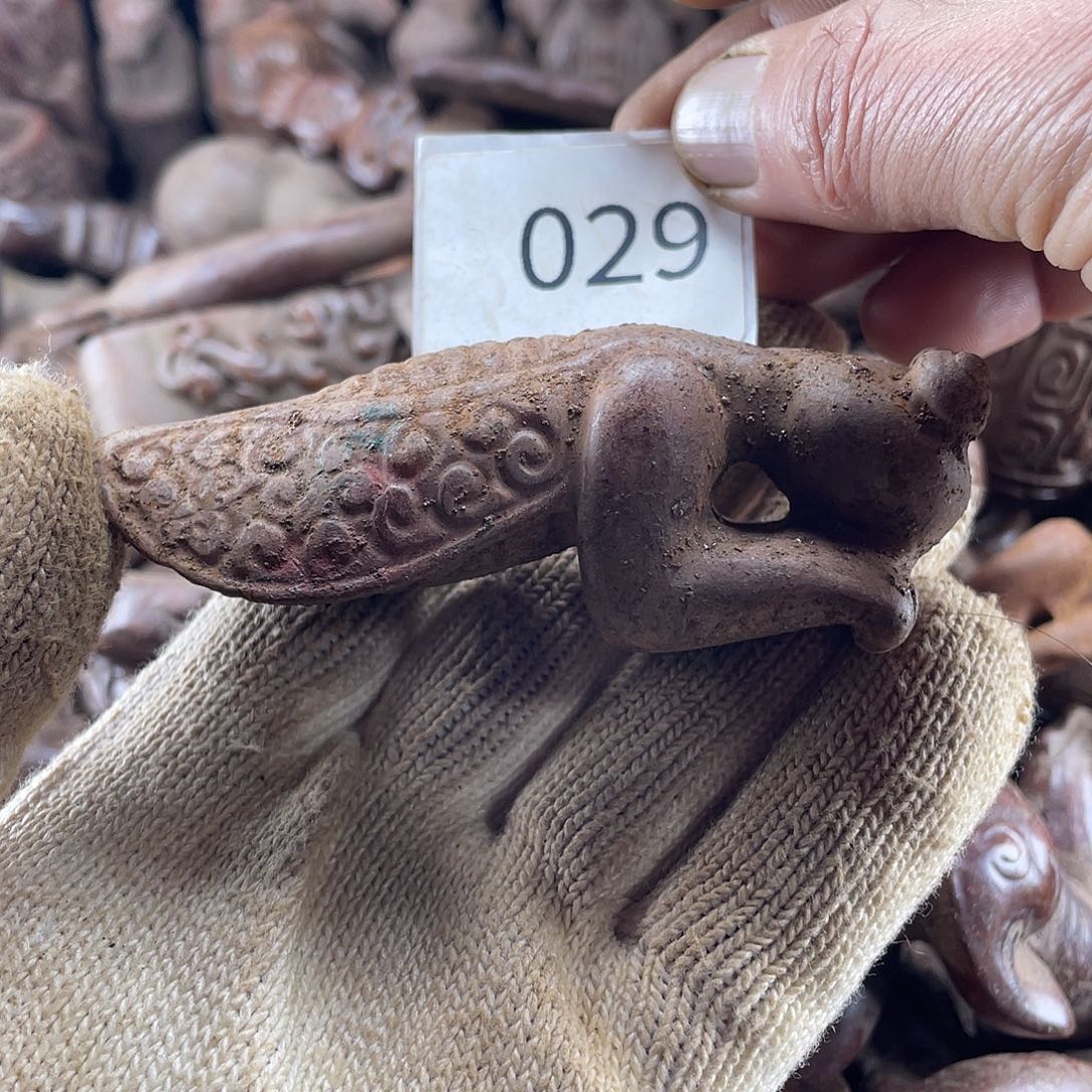 和田玉（糖玉）未镶嵌挂件