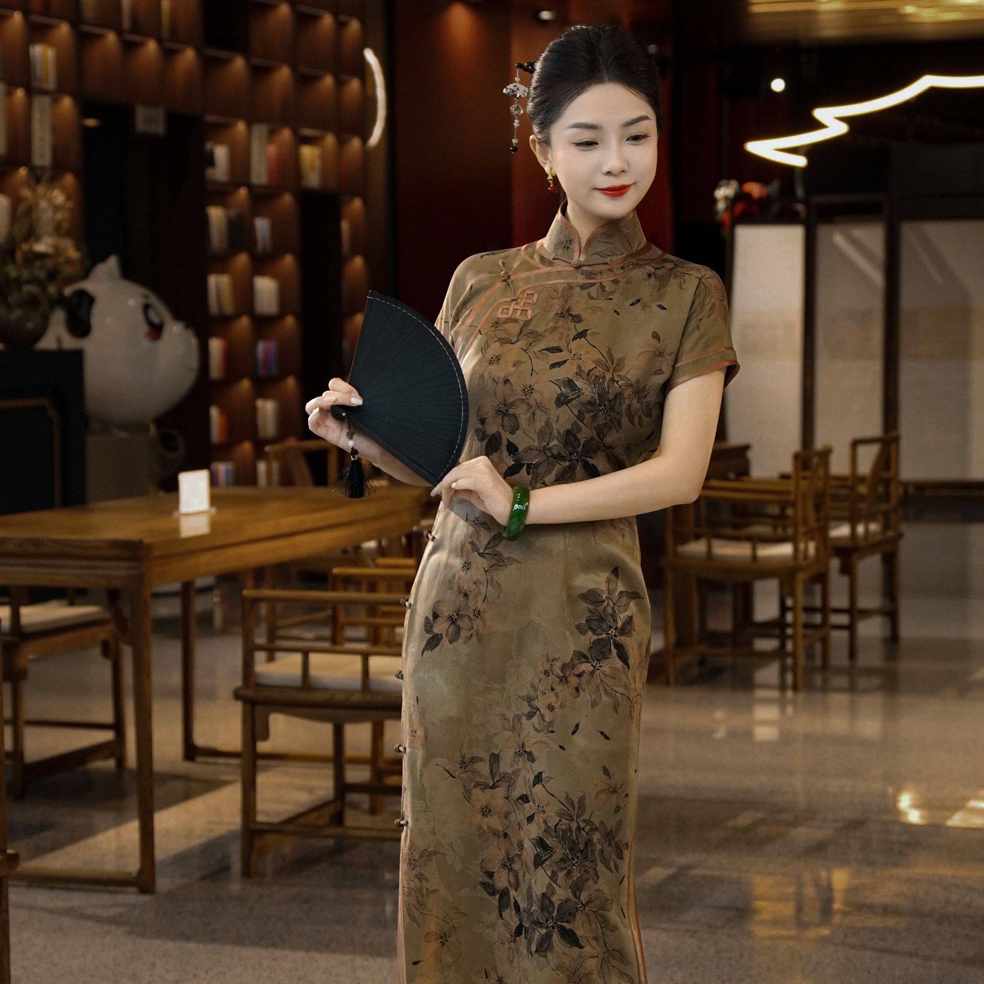 【玺赢】非遗国风旗袍 25年新款香云纱香槟灰 手工盘扣 窗宕纹
