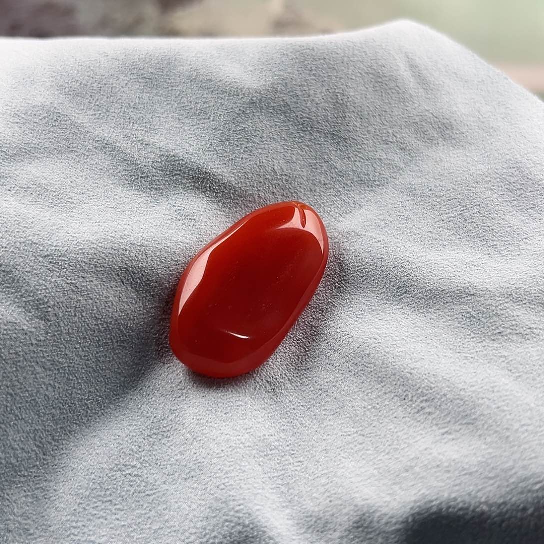 南红玛瑙未镶嵌手串保山天然原矿山，水红吊坠