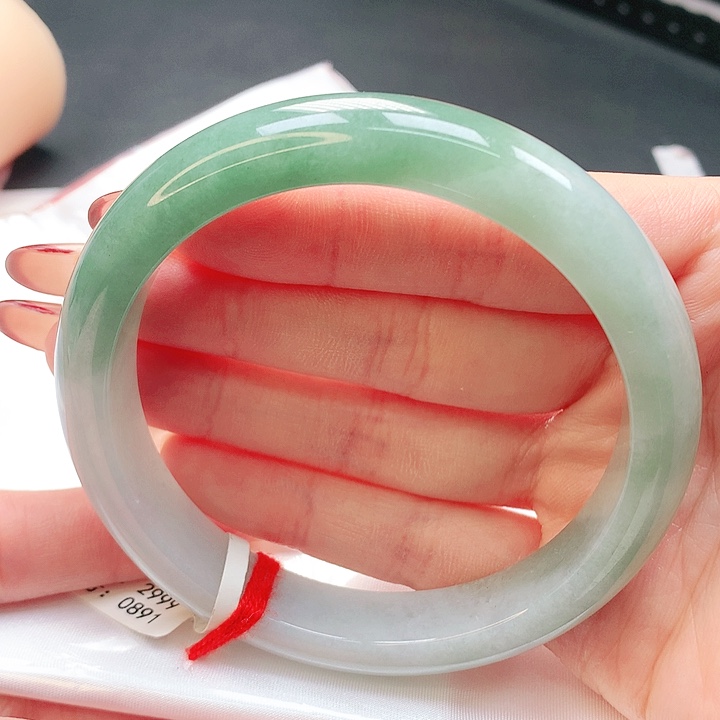 翡翠手镯未镶嵌62正圈