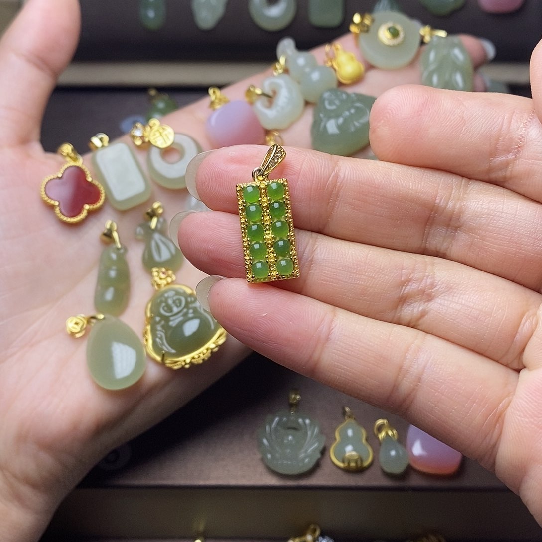 和田玉颈饰银S925镶嵌