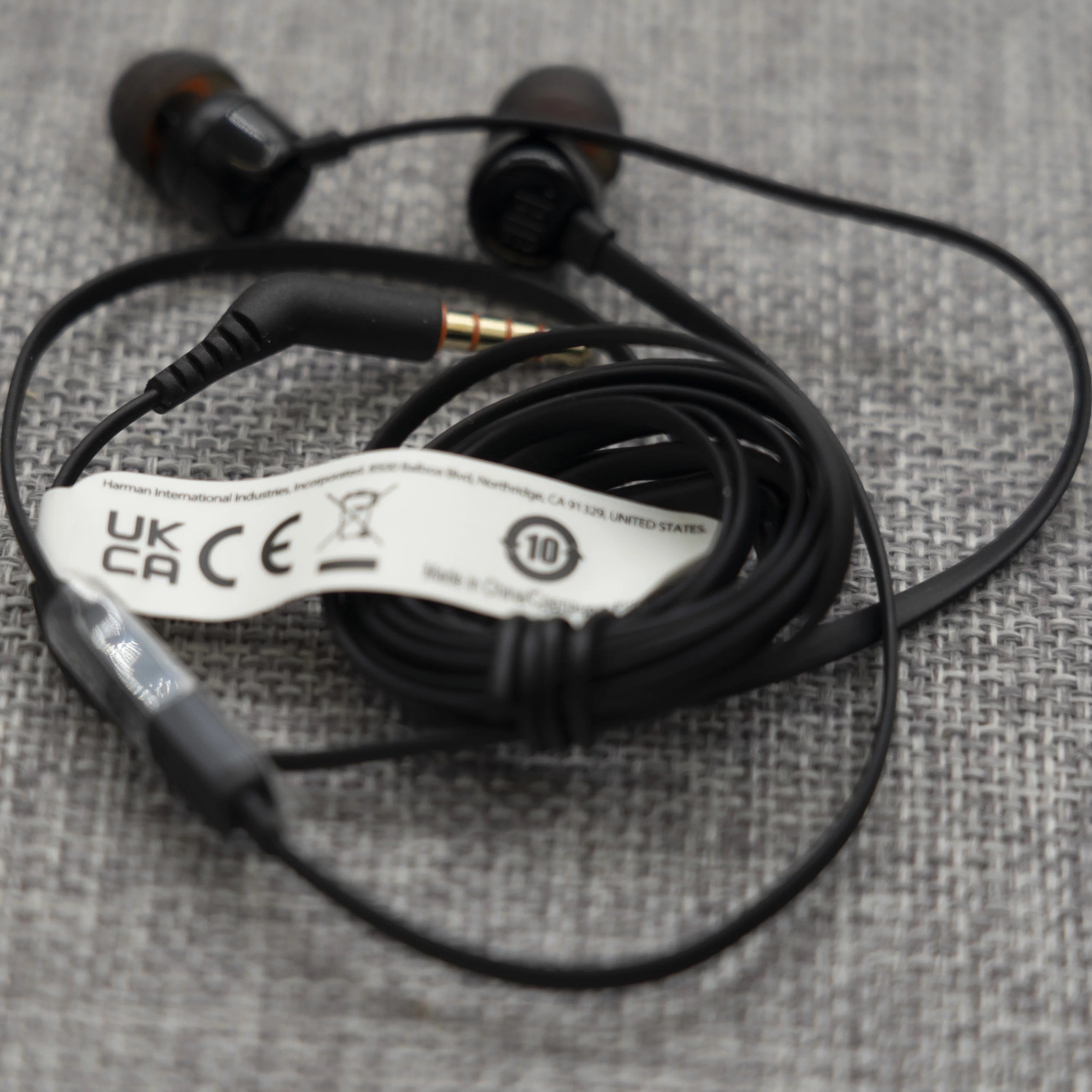 95新  JBL有线面条耳机入耳式重低音线控圆孔3.5适用