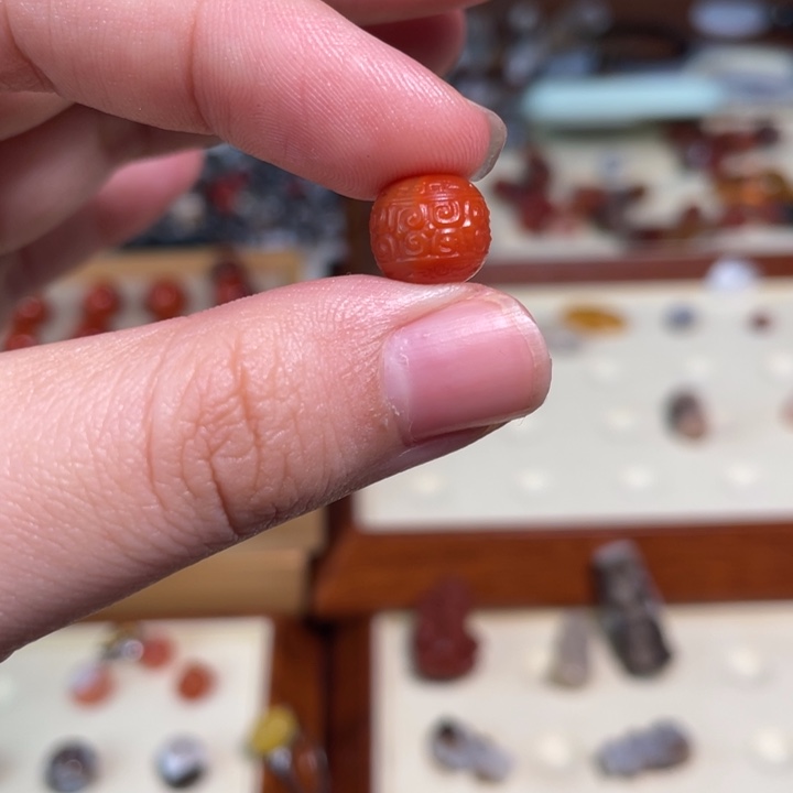 南红玛瑙未镶嵌颈饰93