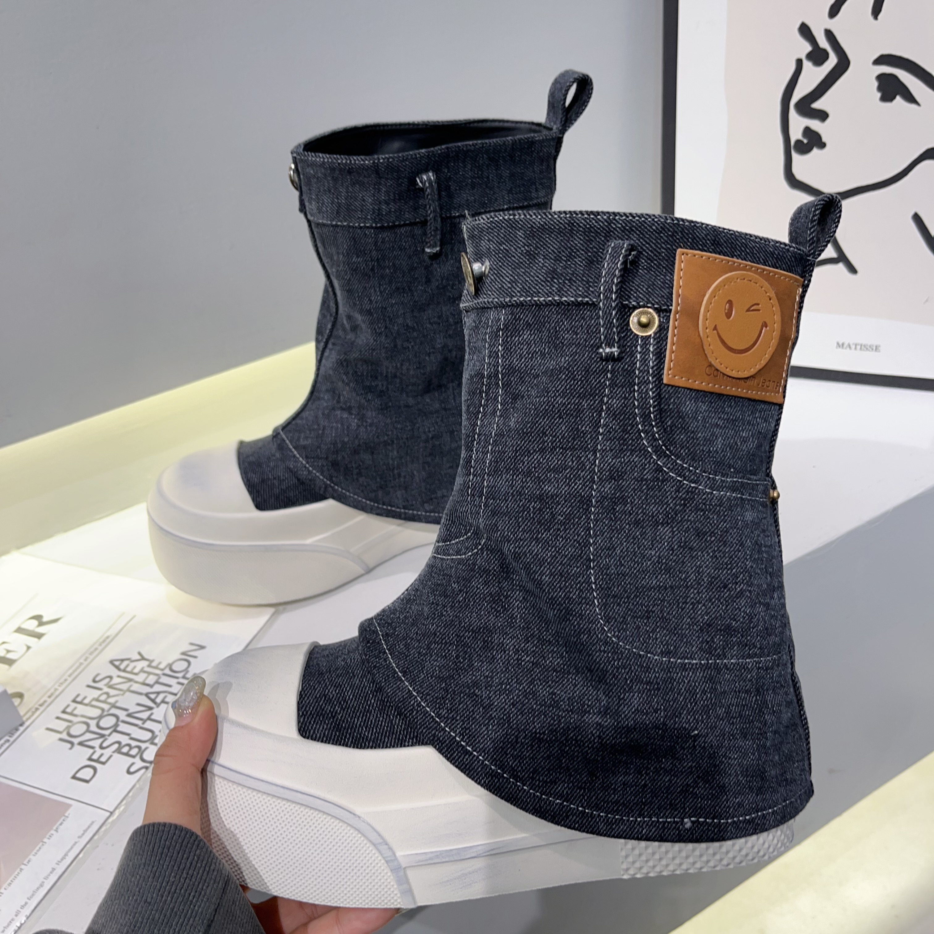 【小涵家】秋季新款欧洲站小众牛仔布笑脸厚底【6cm】废土风裤管靴ins