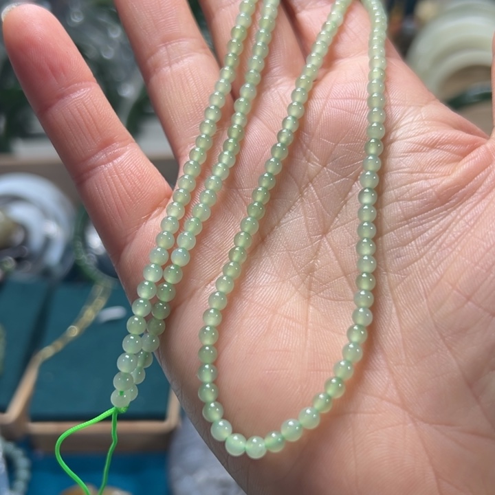 和田玉颈饰未镶嵌晴水小米链卡4