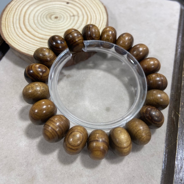 W955雷击桃木算盘珠卡1.5单圈手串