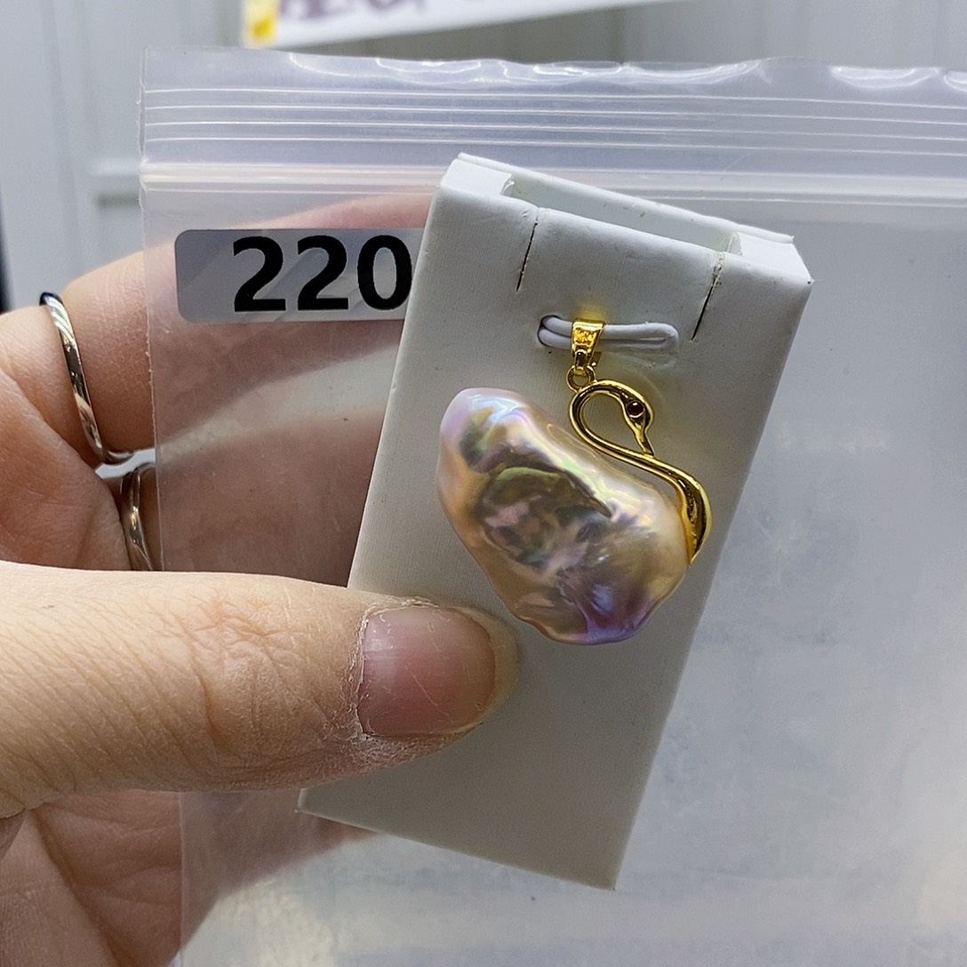 颈饰合金淡水珍珠