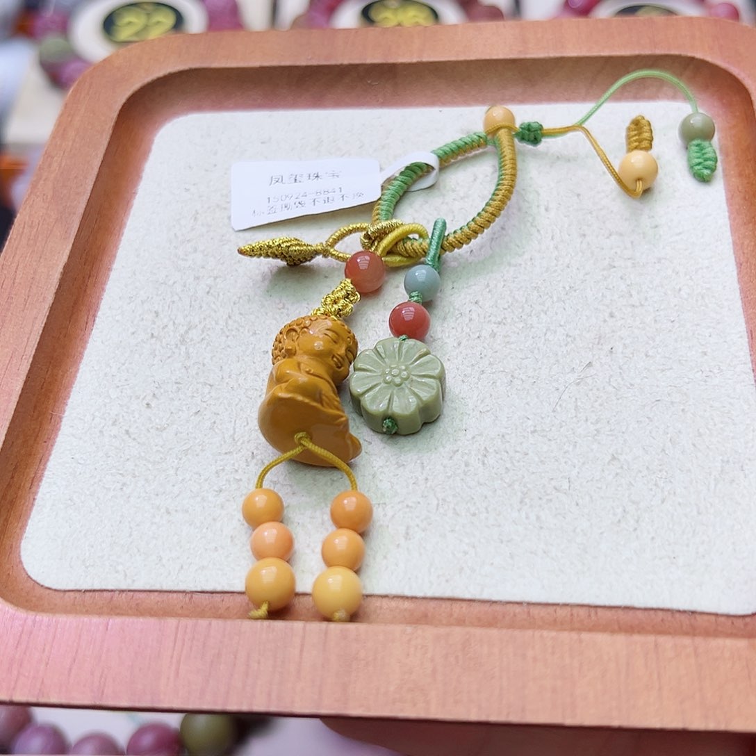 石英质玉阿拉善玛瑙定制未镶嵌