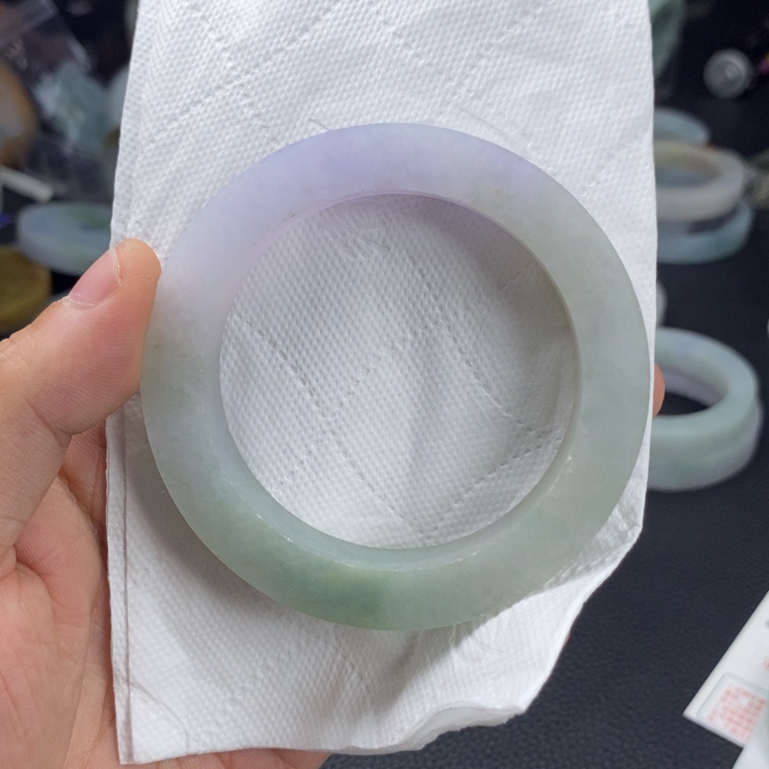 枭***鹰定制翡翠未镶嵌毛胚翡翠