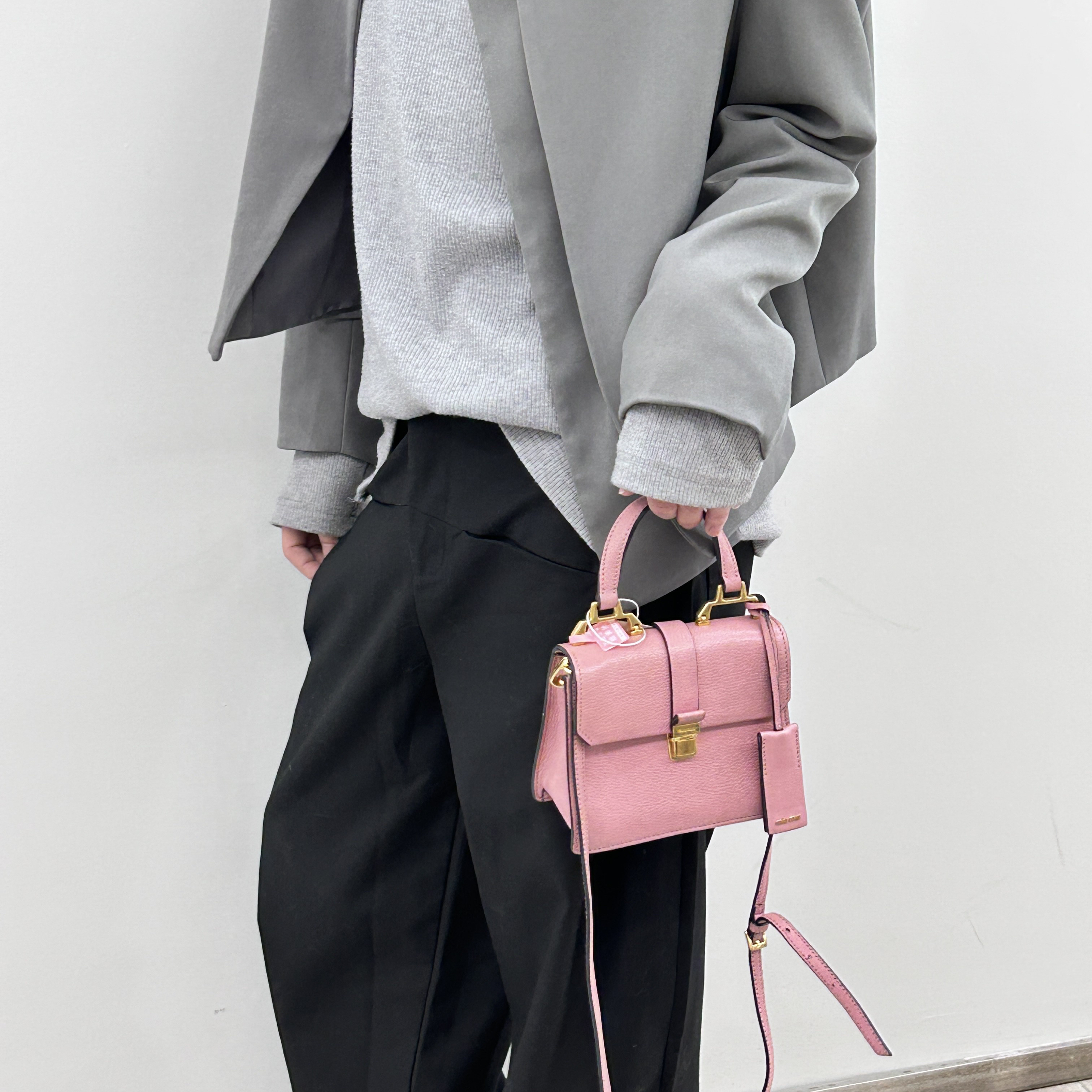 95新 MIU MIU/缪缪 缪缪手提斜挎包