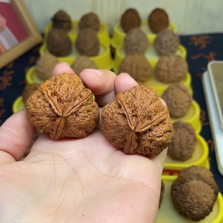 吊坠文玩核桃老核桃41
