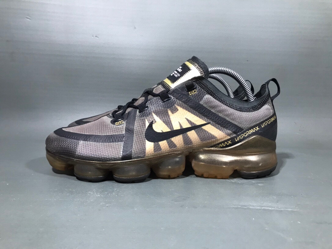 44码 耐克 Vapormax 黑金气垫运动鞋跑步鞋/无原盒9新