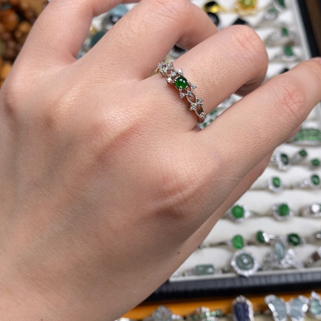 未镶嵌挂件翡翠翡翠