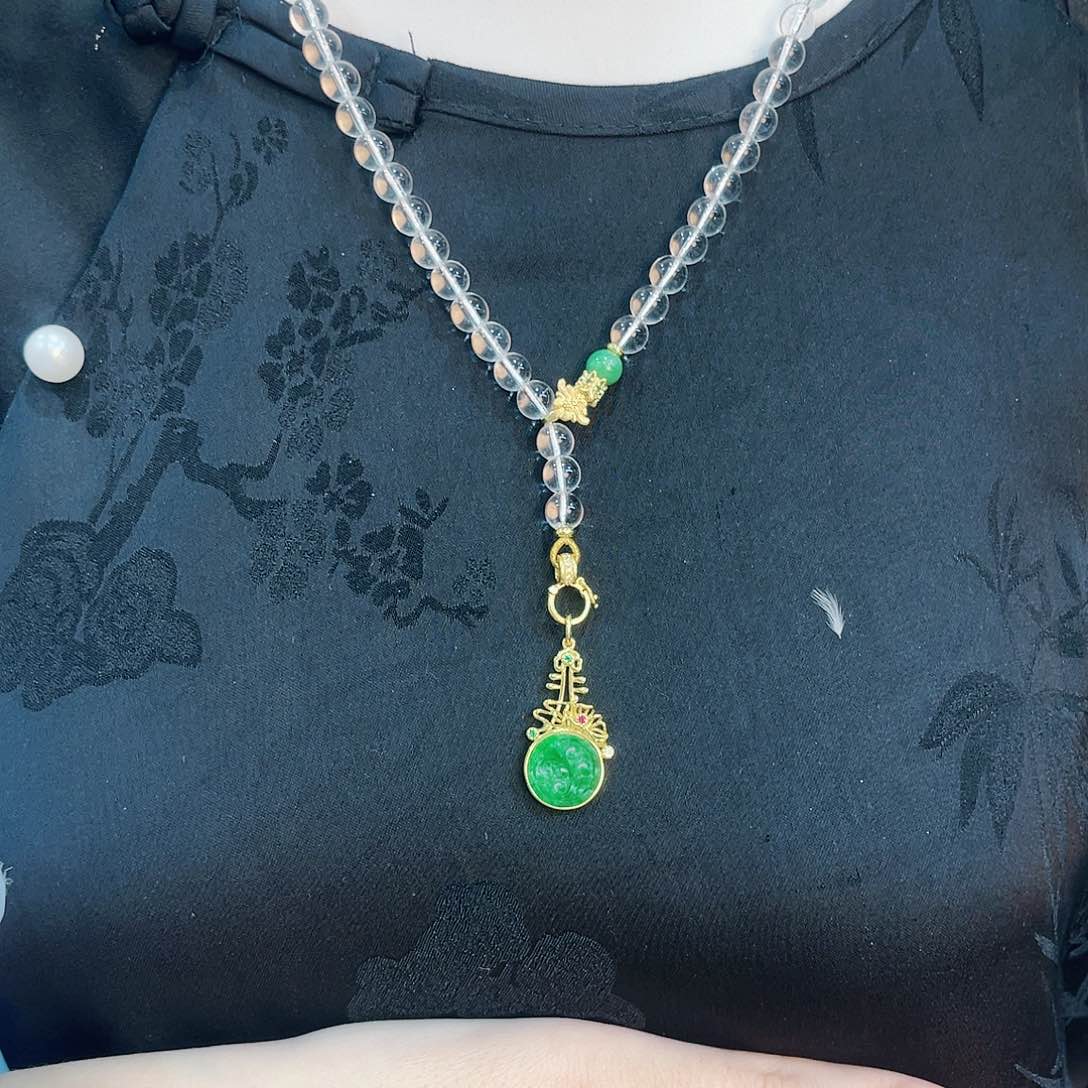 翡翠颈饰未镶嵌吊坠