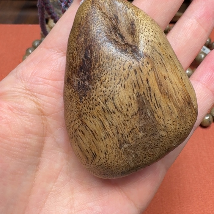 大叶紫檀（黑酸枝木类）