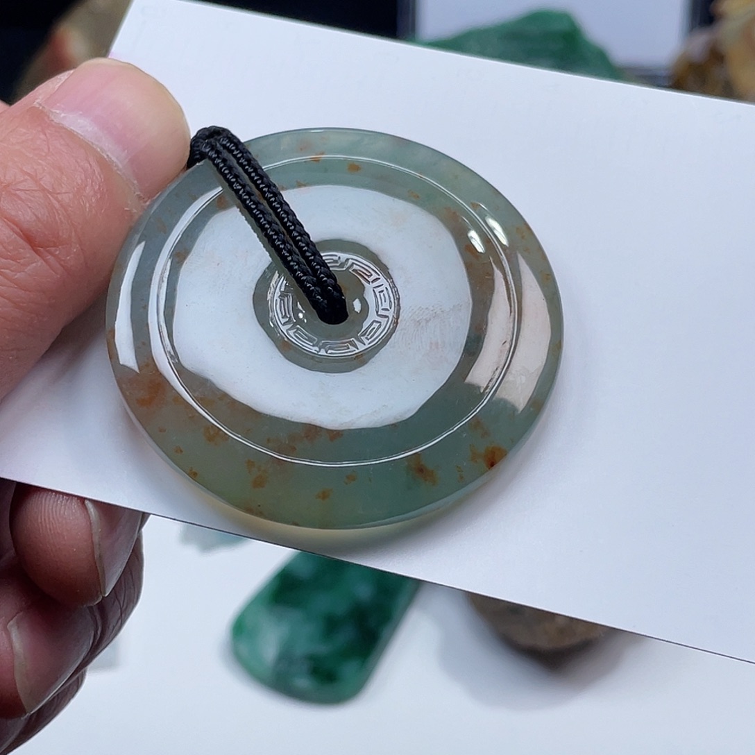 翡翠颈饰未镶嵌白*间缅甸天然A货翡翠