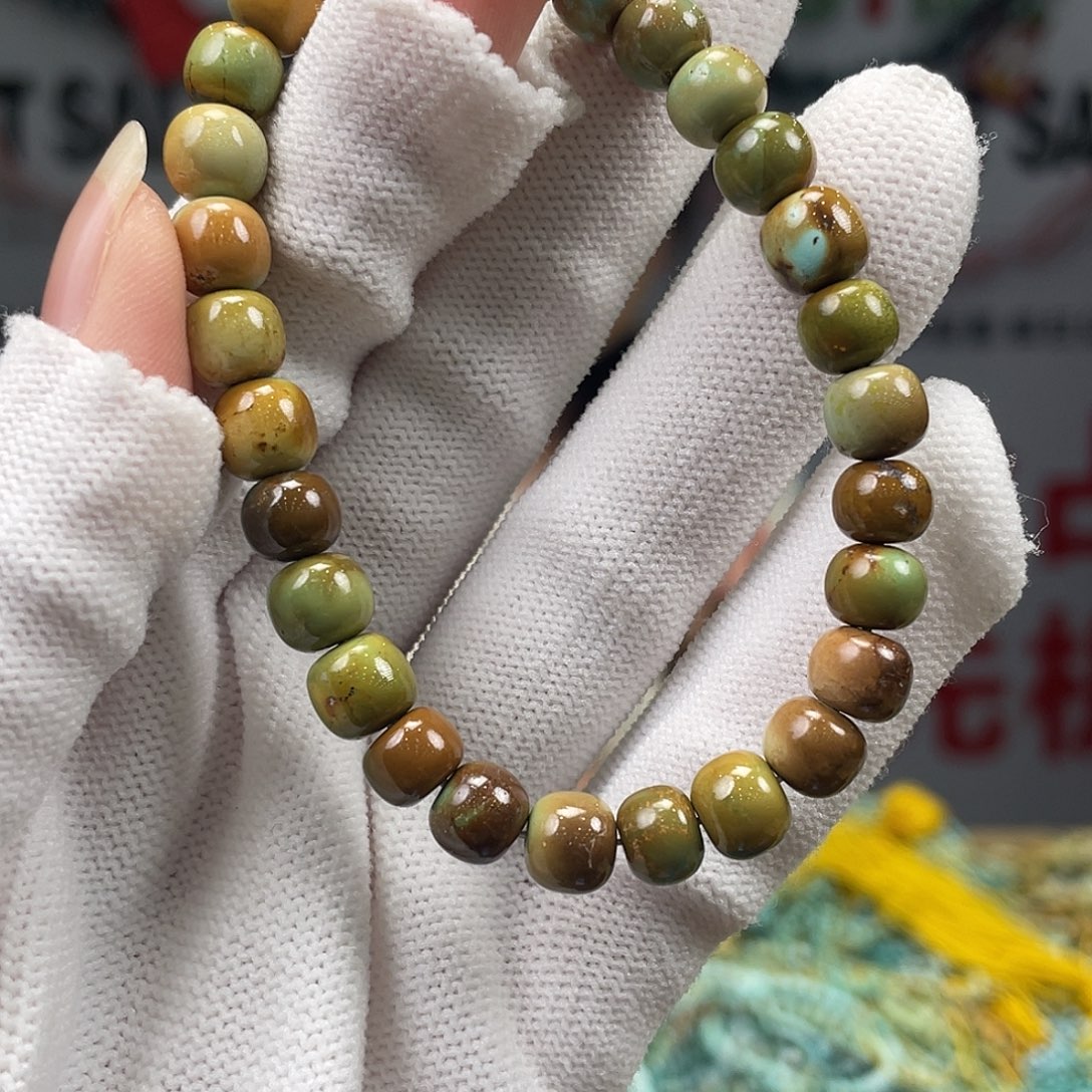 绿松石未镶嵌挂件