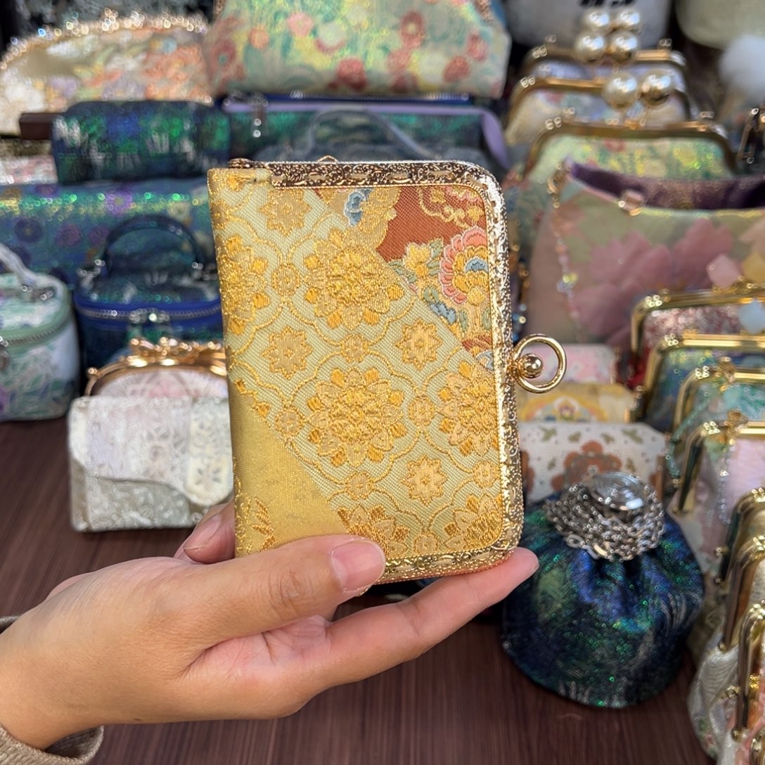 织绣卡包开播福利不退换