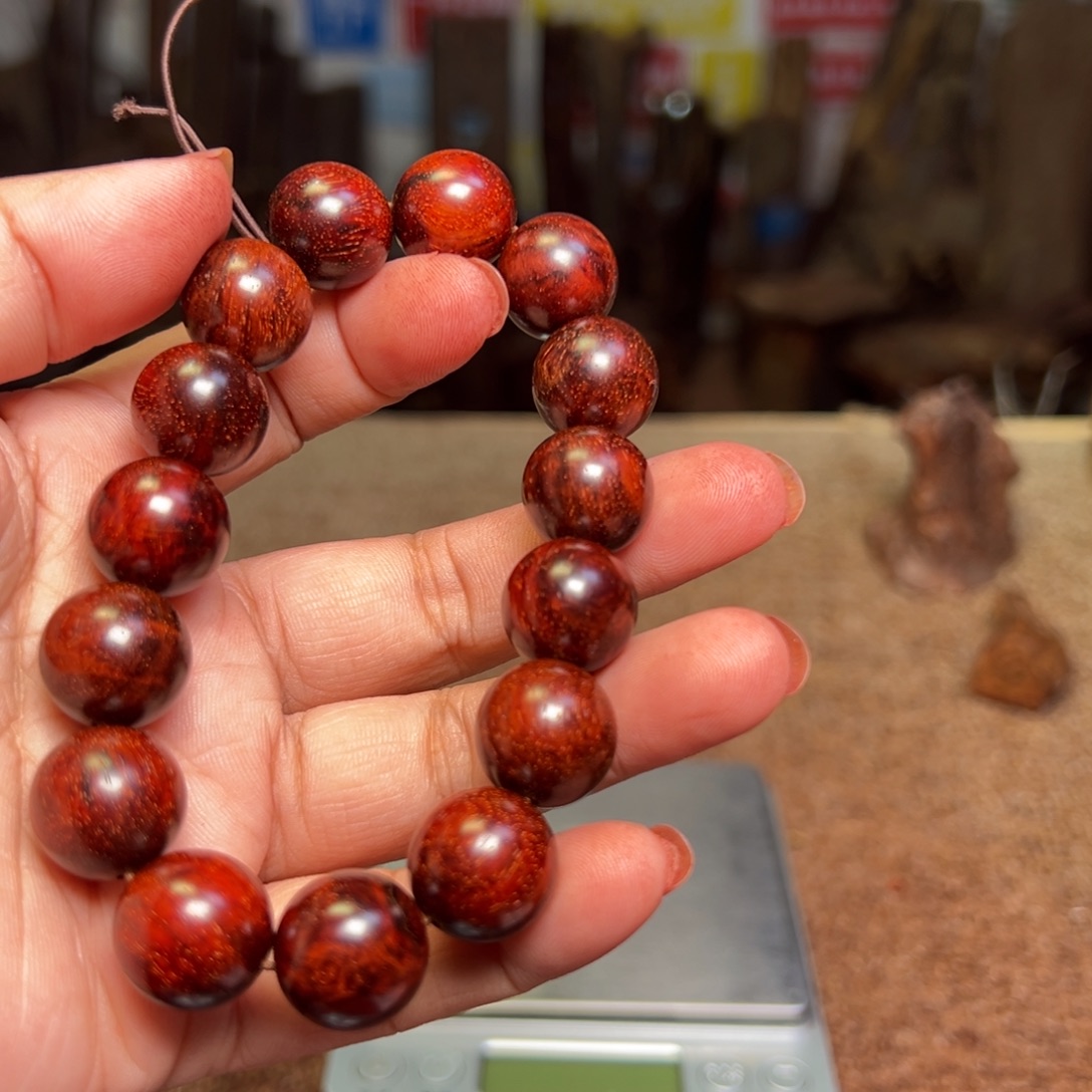 檀香紫檀（小叶紫檀）手串1.5