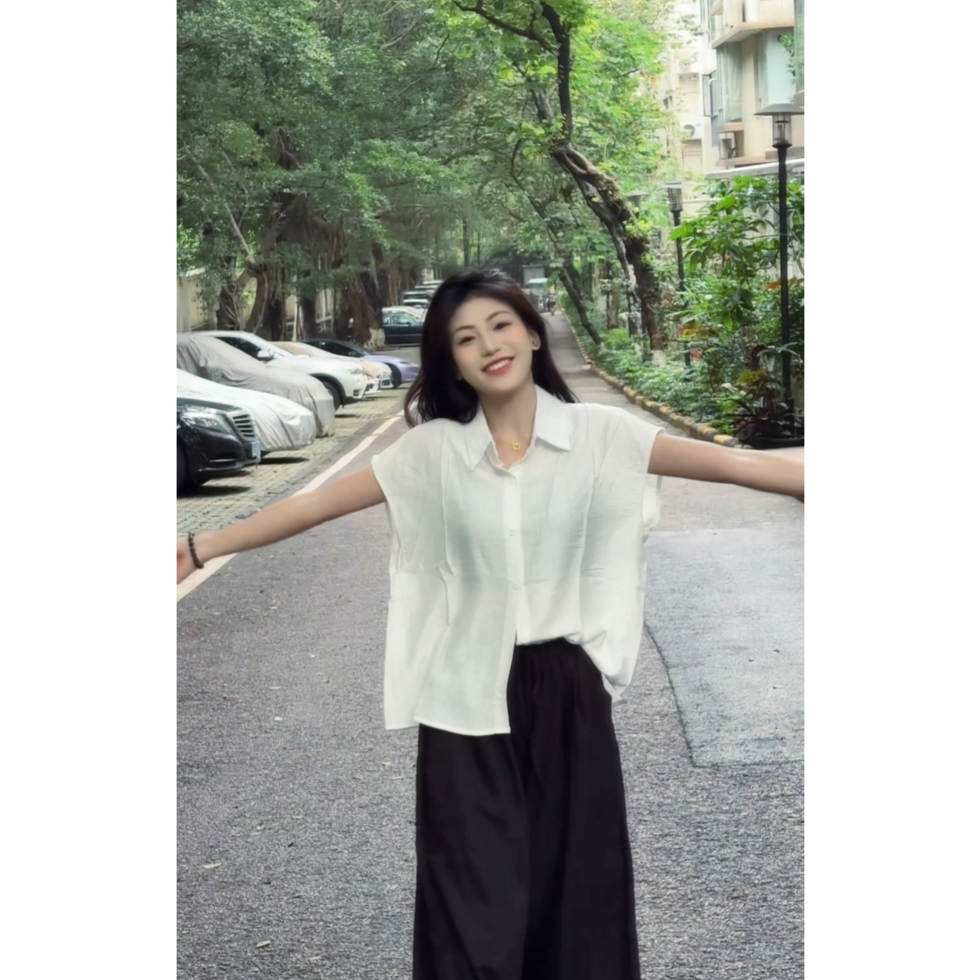 ENEN~无袖遮肉褶皱天丝上衣