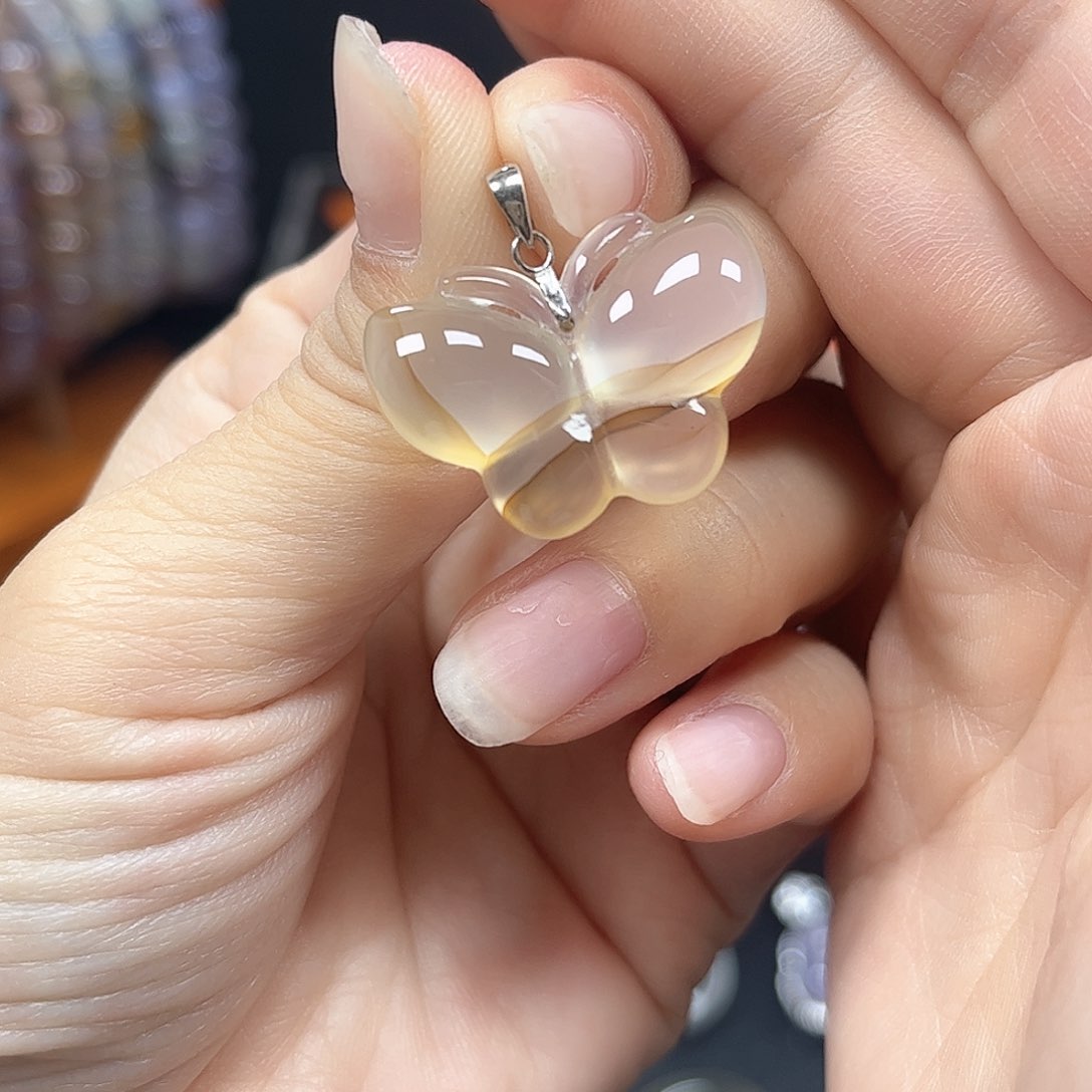 玛瑙/玉髓颈饰未镶嵌