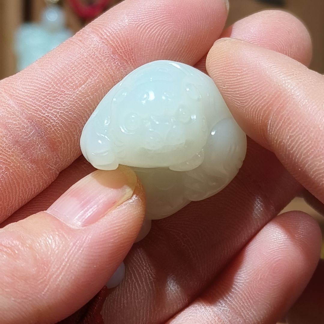 和田玉颈饰未镶嵌宅****座