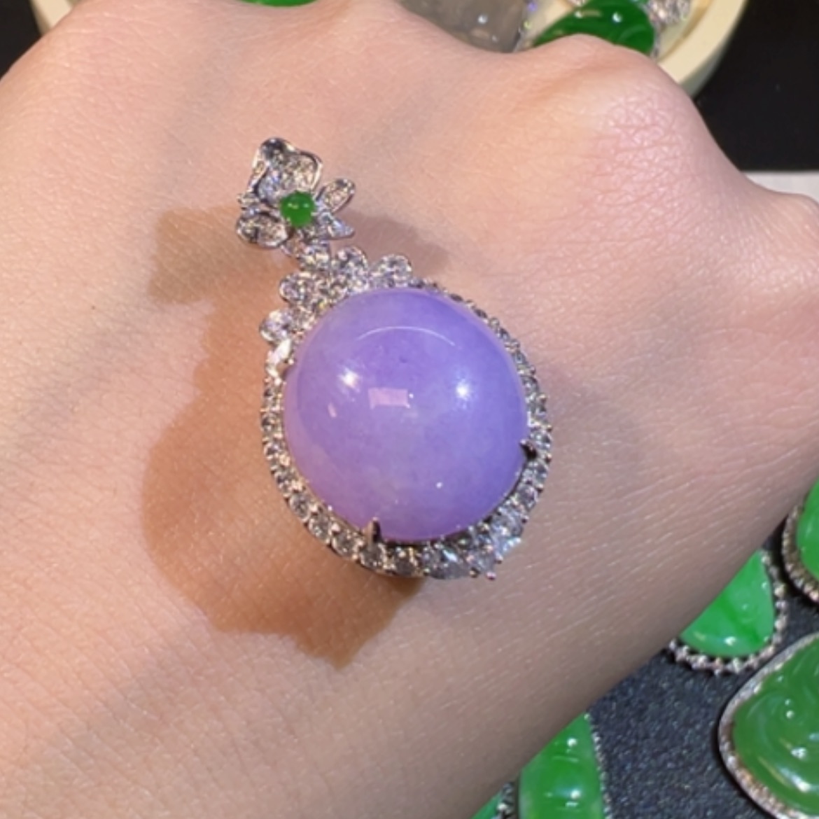 【闪购商品】翡翠颈饰18K金镶嵌缅甸翡翠紫蛋面