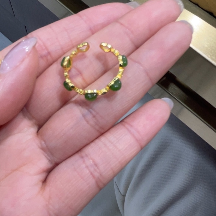 布****和田玉银S925镶嵌戒指