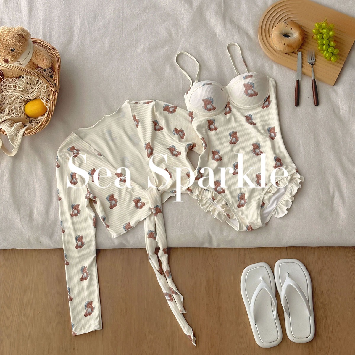 Sea Sparkle小熊布丁ins绑带外套连体泳衣显白海岛度假温泉超出片