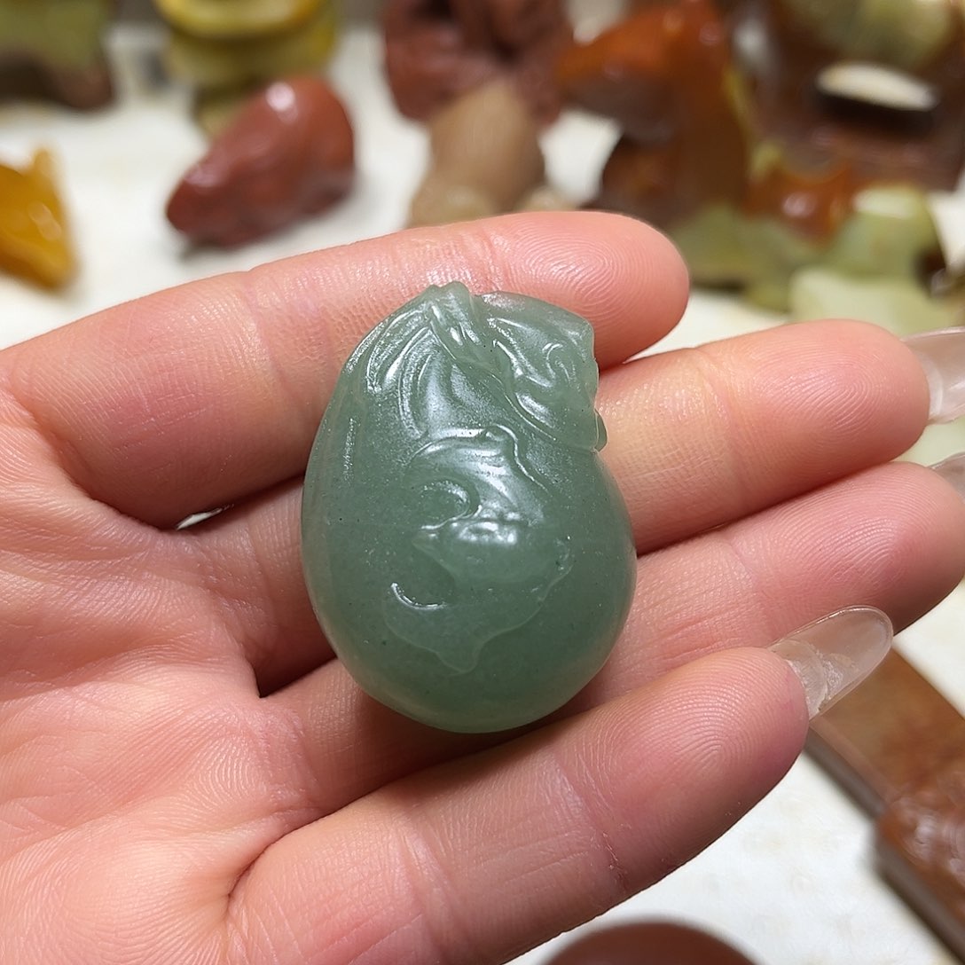 白玉菩提吊坠白玉菩提吊坠