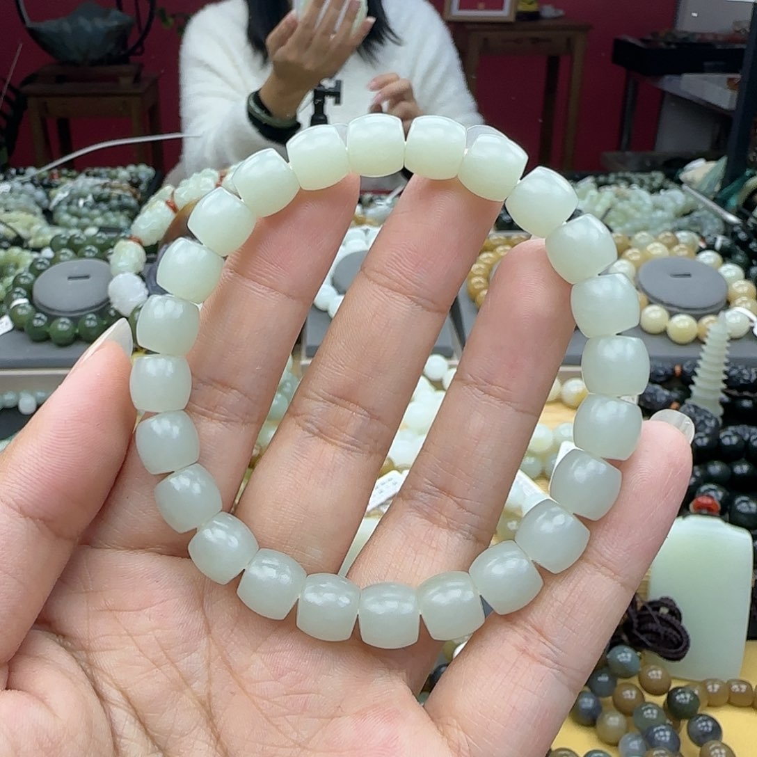 和田玉手链未镶嵌