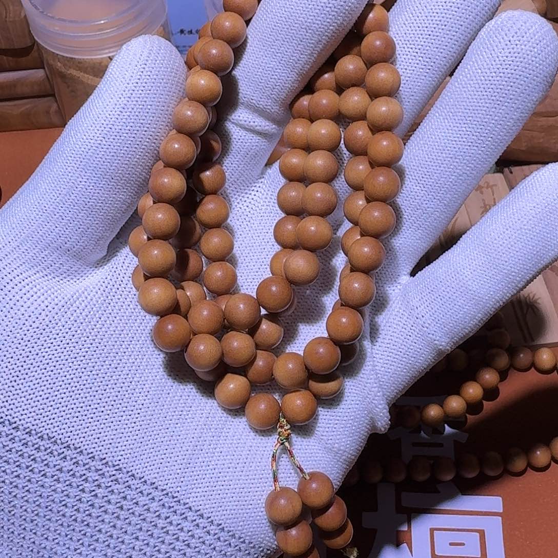 檀香木0.8×108颗红肉顺纹沉水