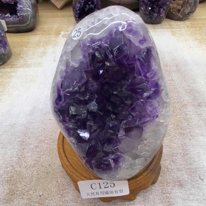 紫晶大型摆件（非配饰）未镶嵌