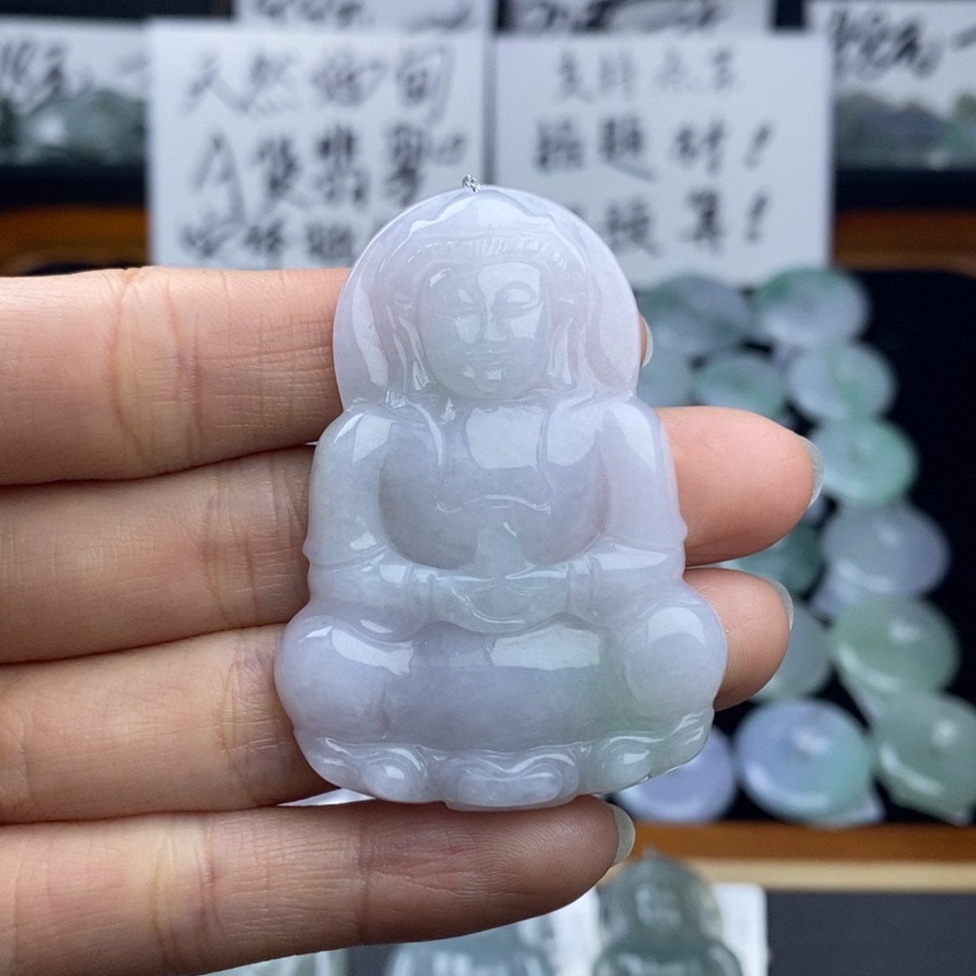 翡翠颈饰未镶嵌观音