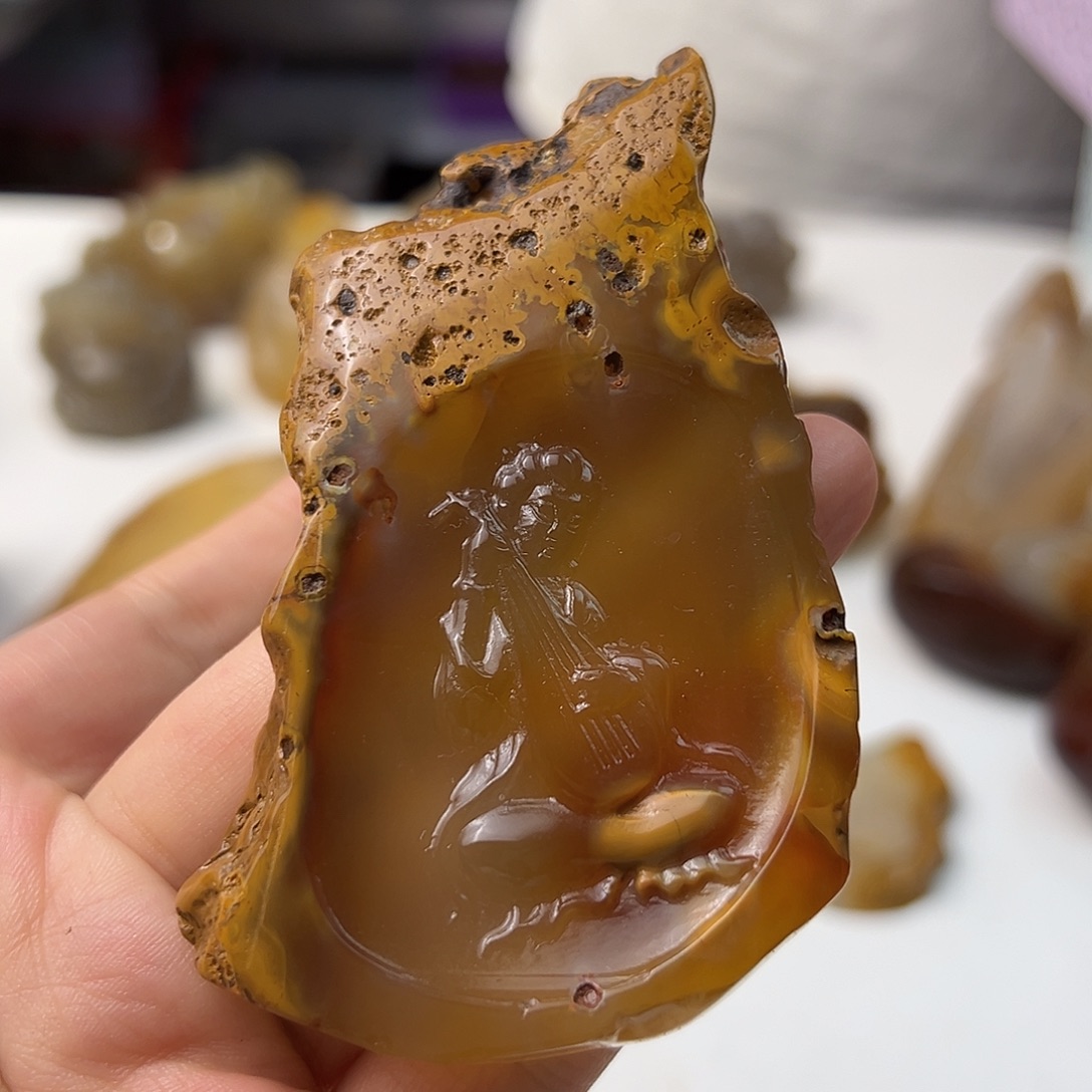 未镶嵌颈饰玛瑙/玉髓