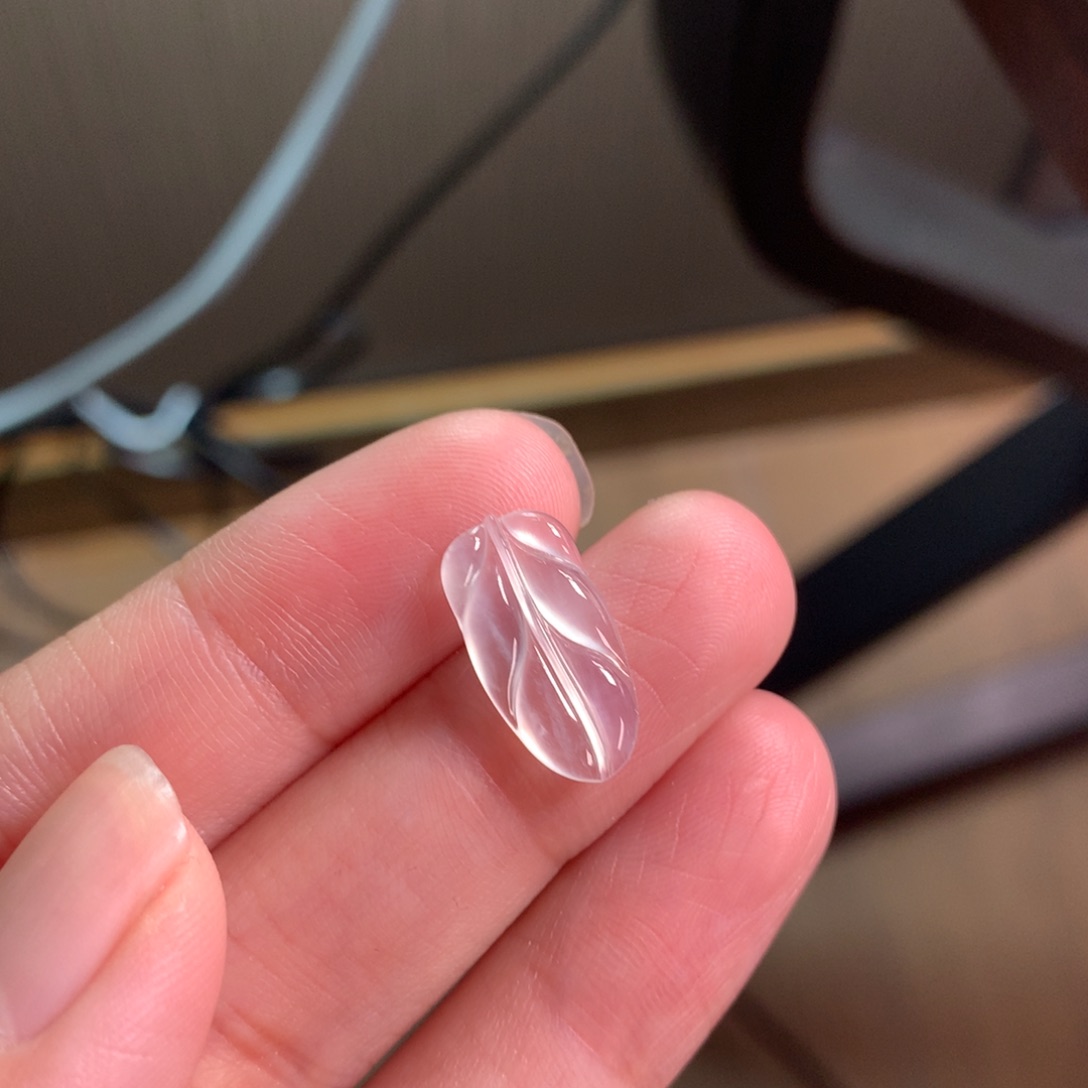 翡翠未镶嵌颈饰玻璃钢叶子